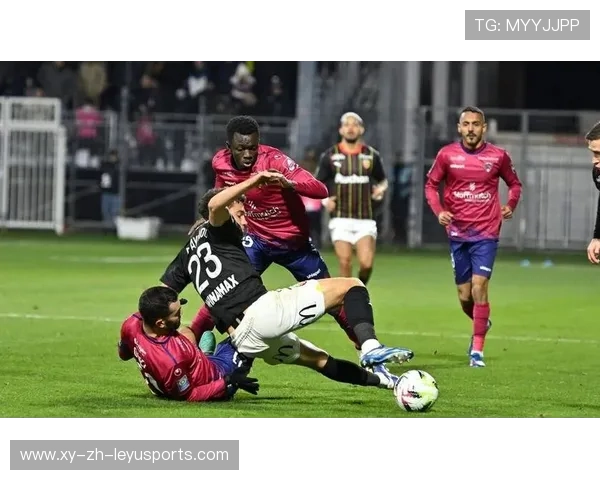 赛场“火药味十足”：欧冠中的激烈对抗，欧冠最精彩比赛