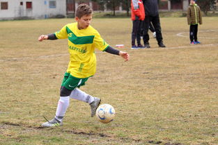 乐鱼官网优惠-2025年9月16-17日足球大赛预告与战术点评，足球比赛2021年